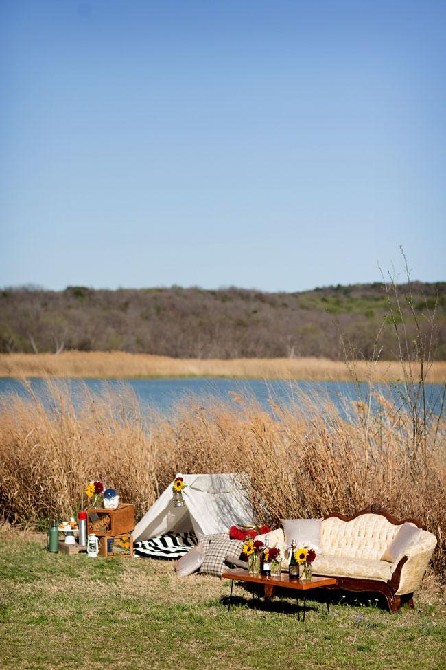 glamping-engagement-session-at-cedar-hill-state-park-texas-863-int